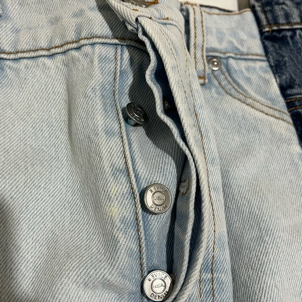 Two-Tone Revice Denim Jeans - Picture 4 of 6